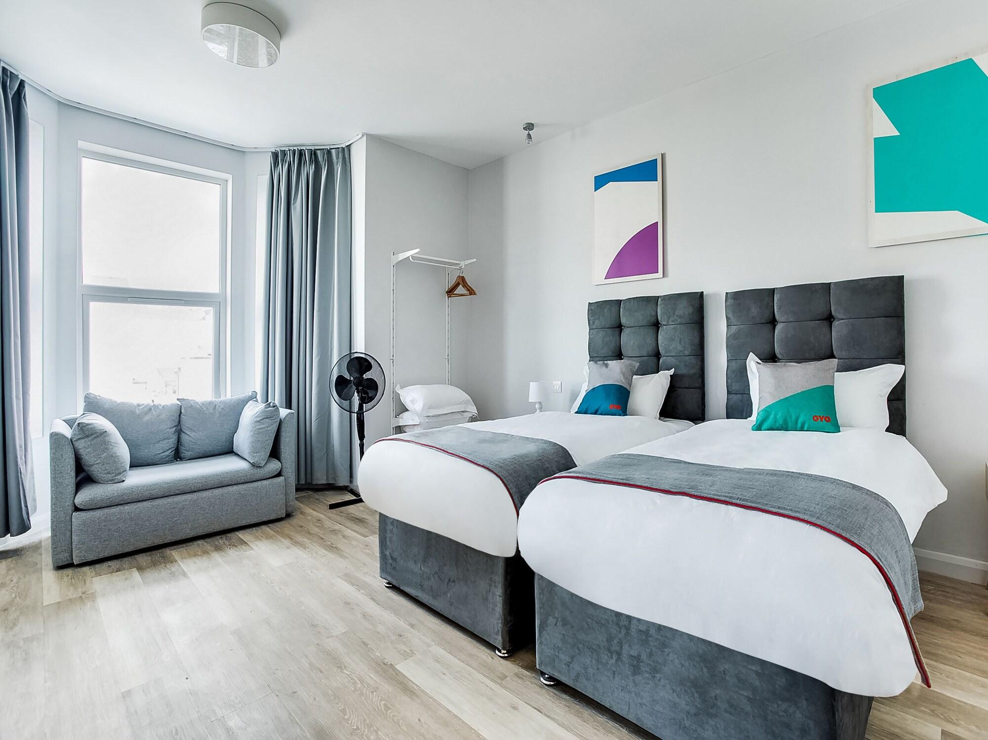 Oyo Studiotel Gy - Modern Hotel Apartments Great Yarmouth Ngoại thất bức ảnh