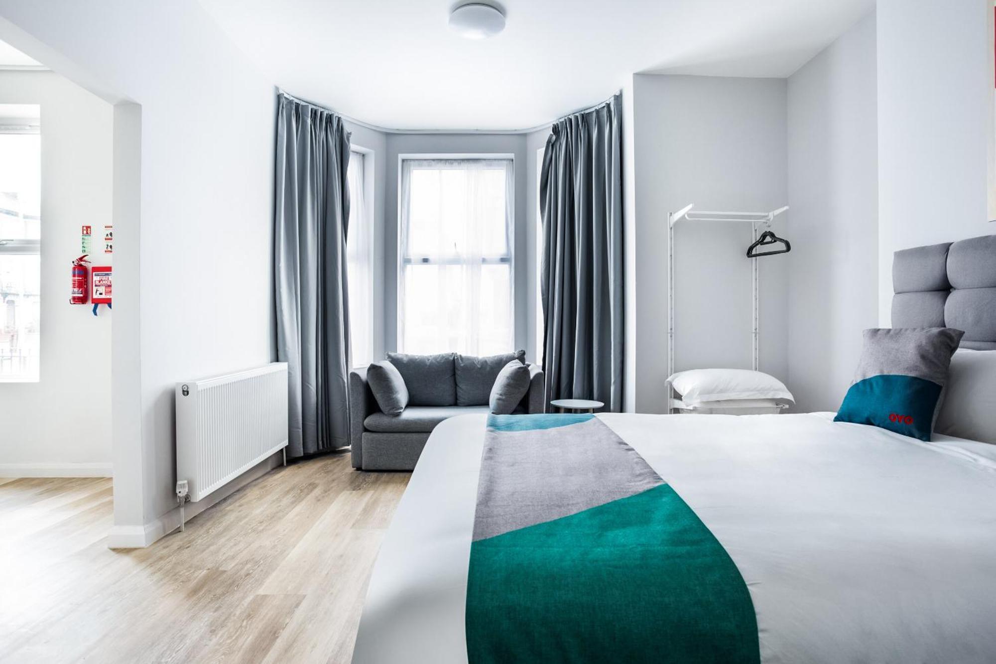 Oyo Studiotel Gy - Modern Hotel Apartments Great Yarmouth Ngoại thất bức ảnh