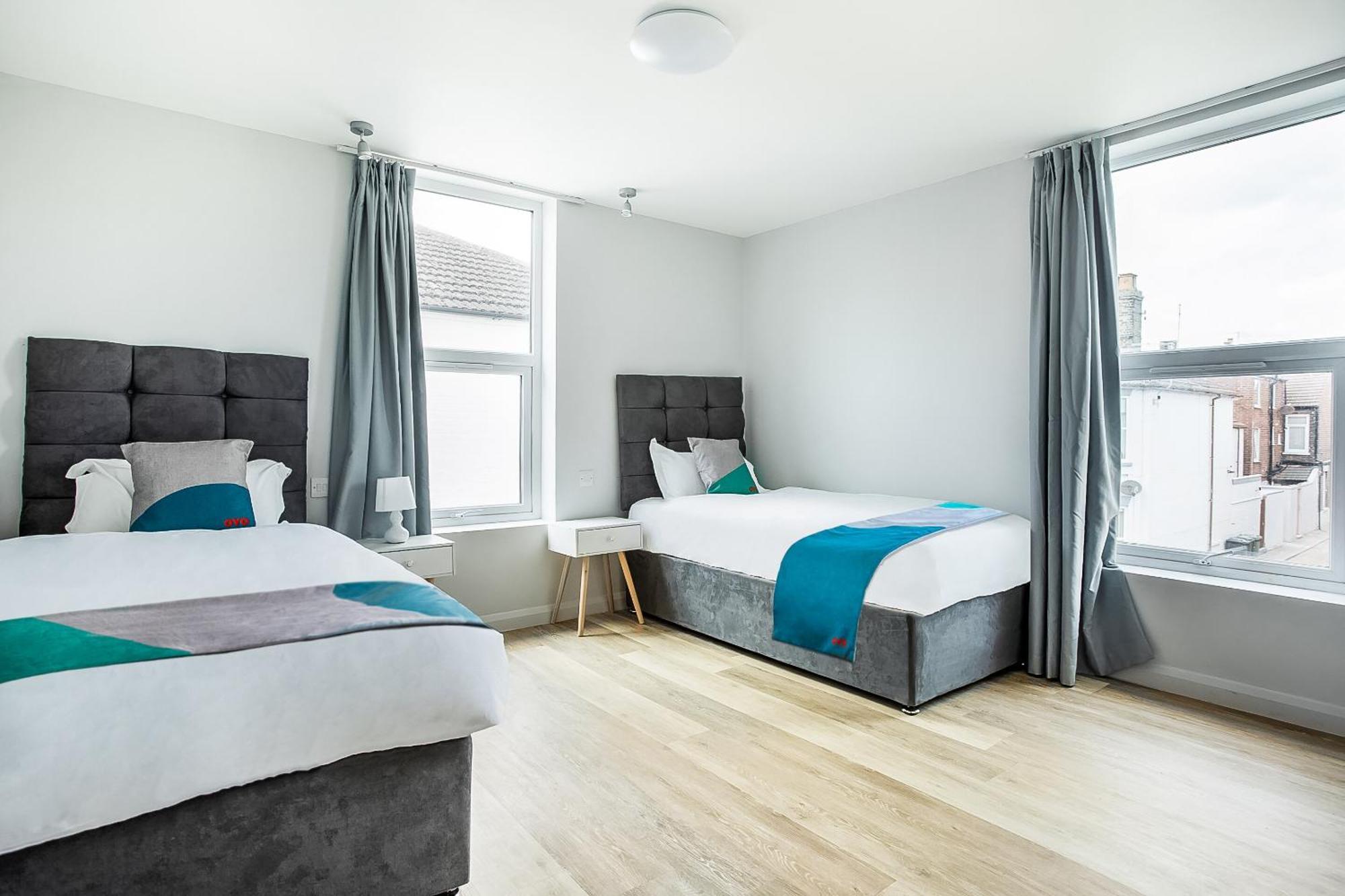 Oyo Studiotel Gy - Modern Hotel Apartments Great Yarmouth Ngoại thất bức ảnh