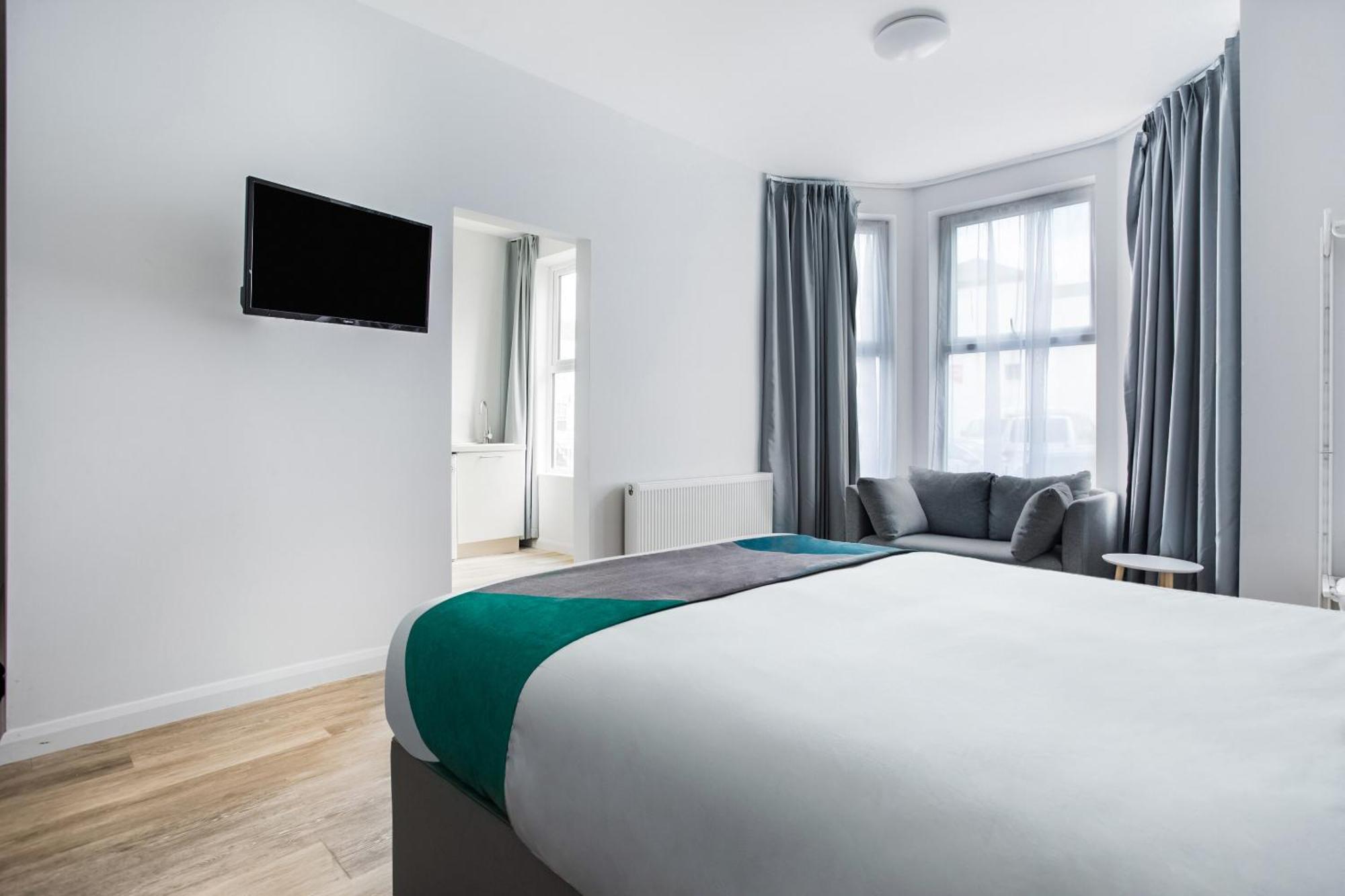 Oyo Studiotel Gy - Modern Hotel Apartments Great Yarmouth Ngoại thất bức ảnh